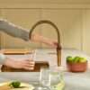 Quooker Fusion Round Messing Patina met PRO3 en een CUBE in een derde keukenopstelling
