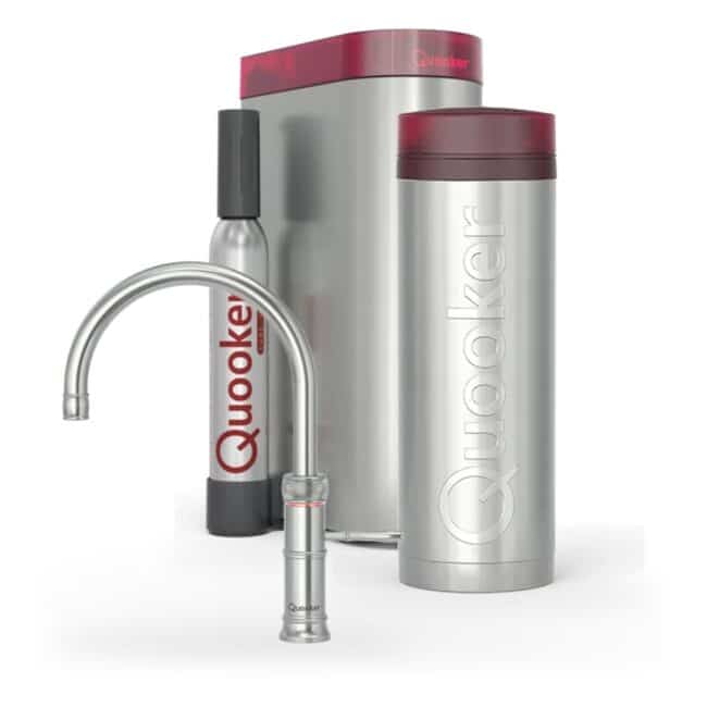 Quooker Classic Fusion Round RVS met PRO3 en een CUBE, kraan, reservoir en CUBE samen op wit