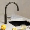 Quooker Fusion Round Gunmetal met Combi+, de afwerking Gunmetal van dichtbij