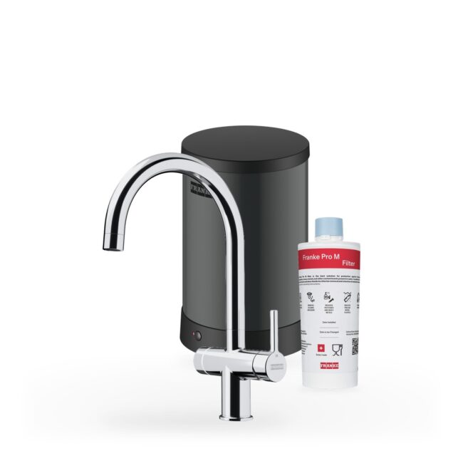 Franke Maris Touch 3-in-1 Rond Chroom met Maris 4 liter, kraan, reservoir en filter samen op wit