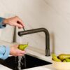 Quooker Front Gunmetal losse kraan in een derde keukenopstelling